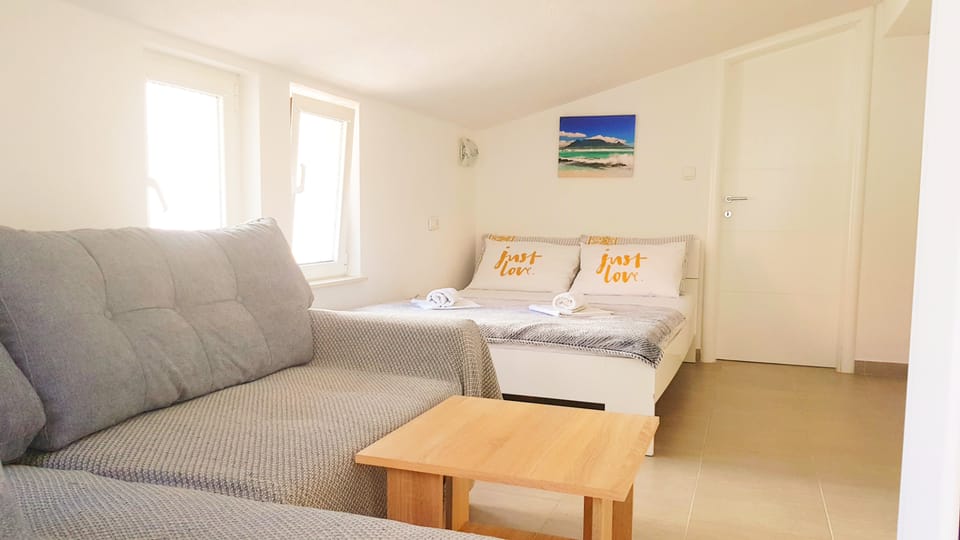 Apartman 4 — 3