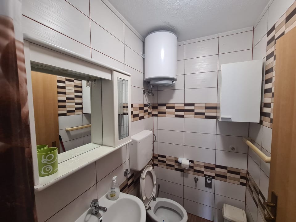 Apartman 7 — 19
