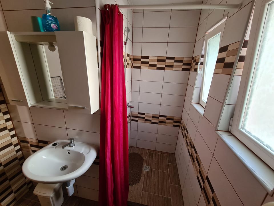 Apartman 8 — 21